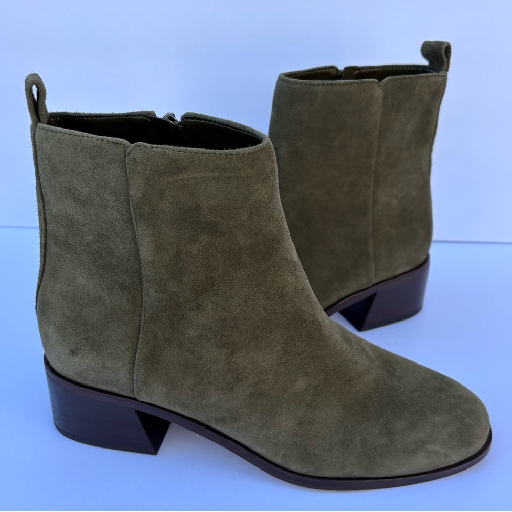 Vince Camuto Women Jerlindi Green Suede Zip Up Booties